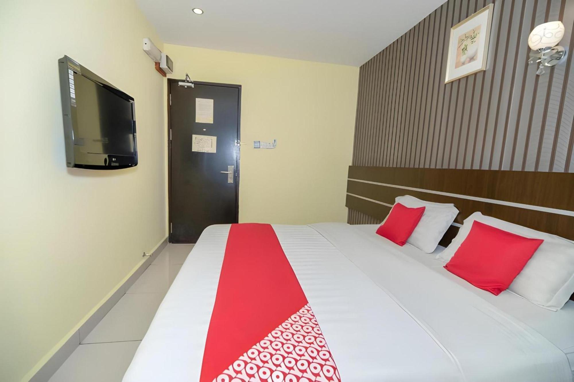 Super Oyo 89944 Stay Inn Kota Kinabalu Exteriör bild
