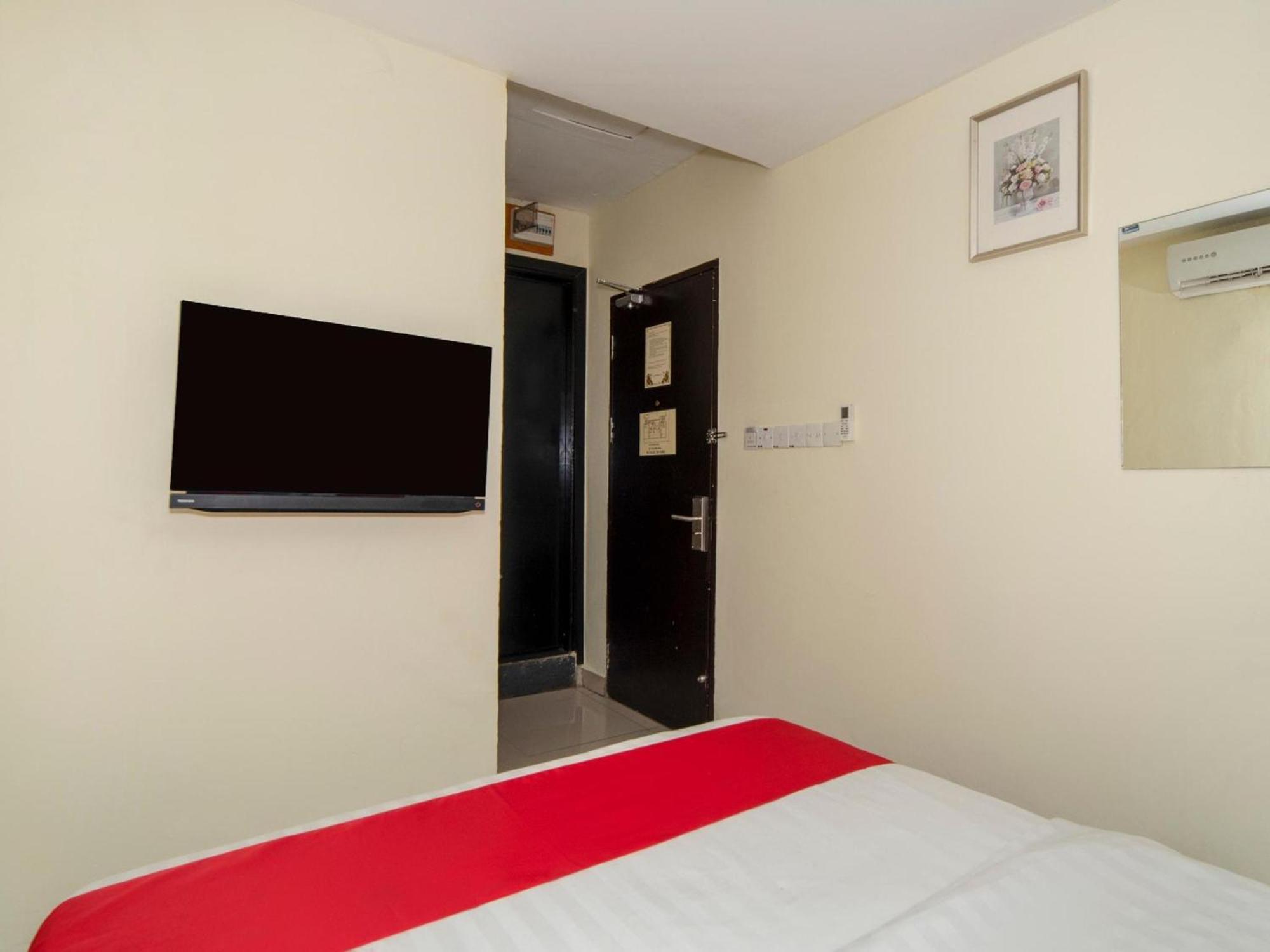 Super Oyo 89944 Stay Inn Kota Kinabalu Exteriör bild
