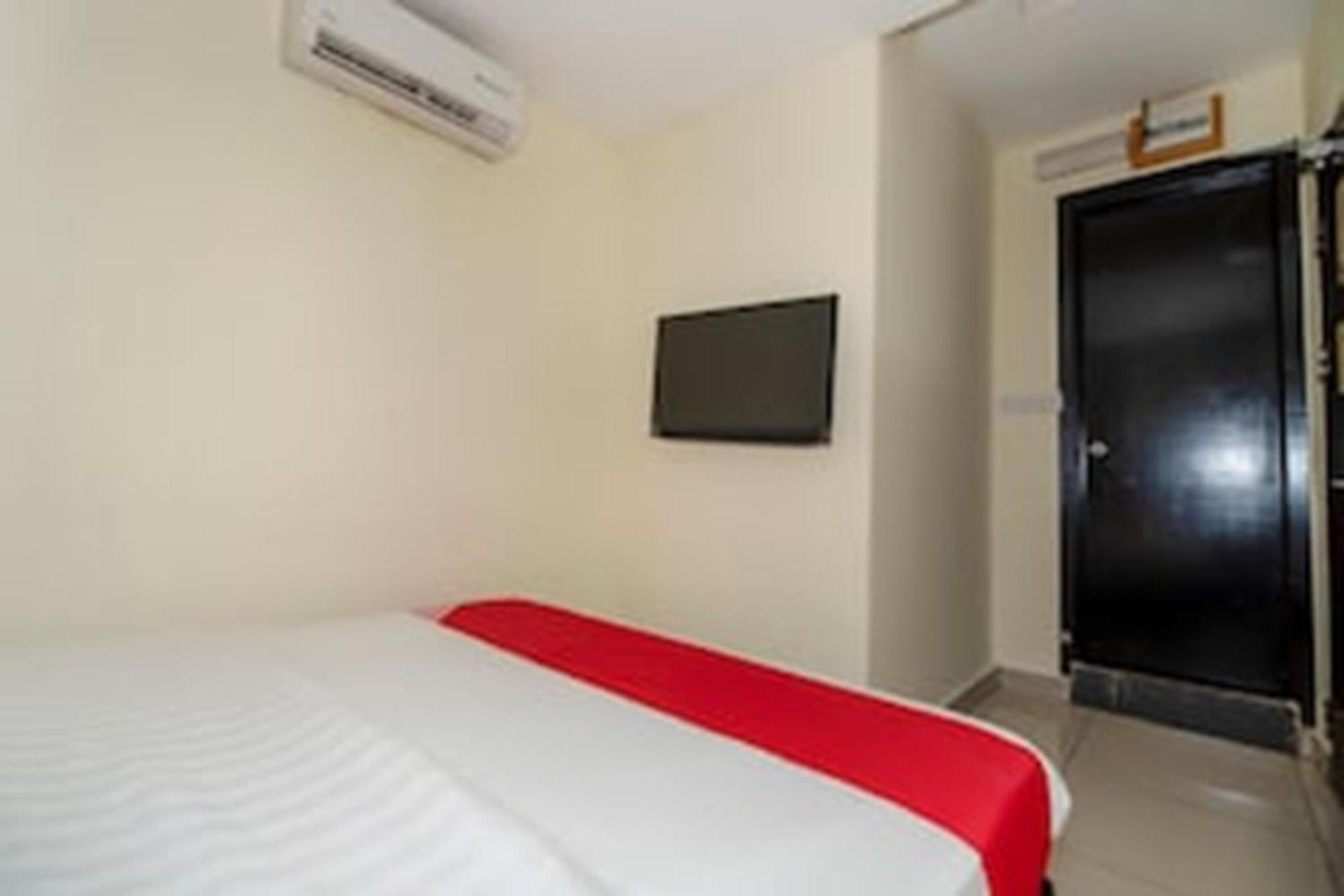 Super Oyo 89944 Stay Inn Kota Kinabalu Exteriör bild
